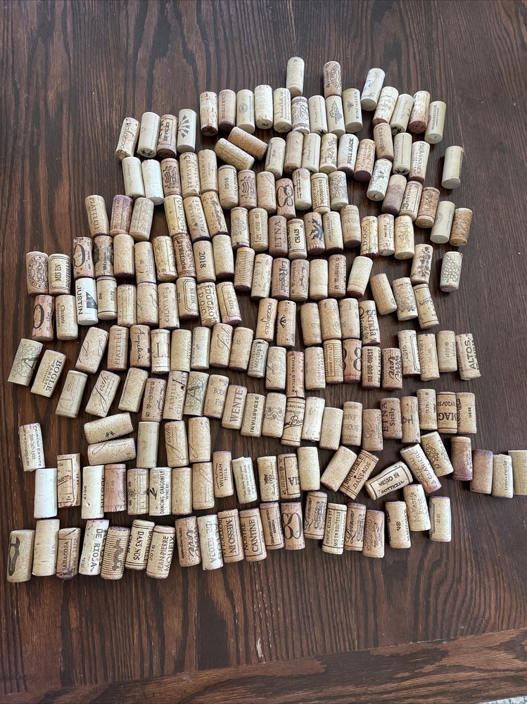 Wine Corks 100 ASSORTED USED WINE CORKS