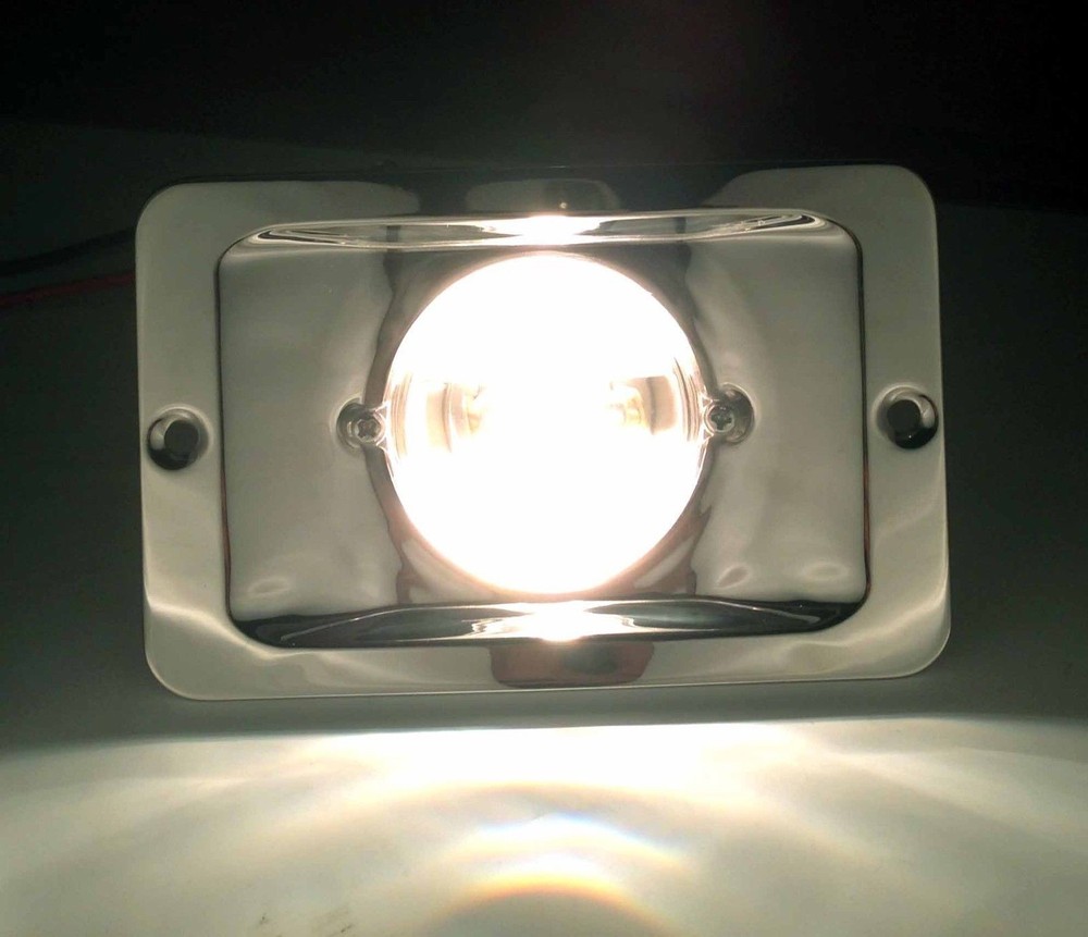 MARINE BOAT STERN LIGHT RECTANGULAR STAINLESS STEEL SPASHPROOF FLUSH MOUNT