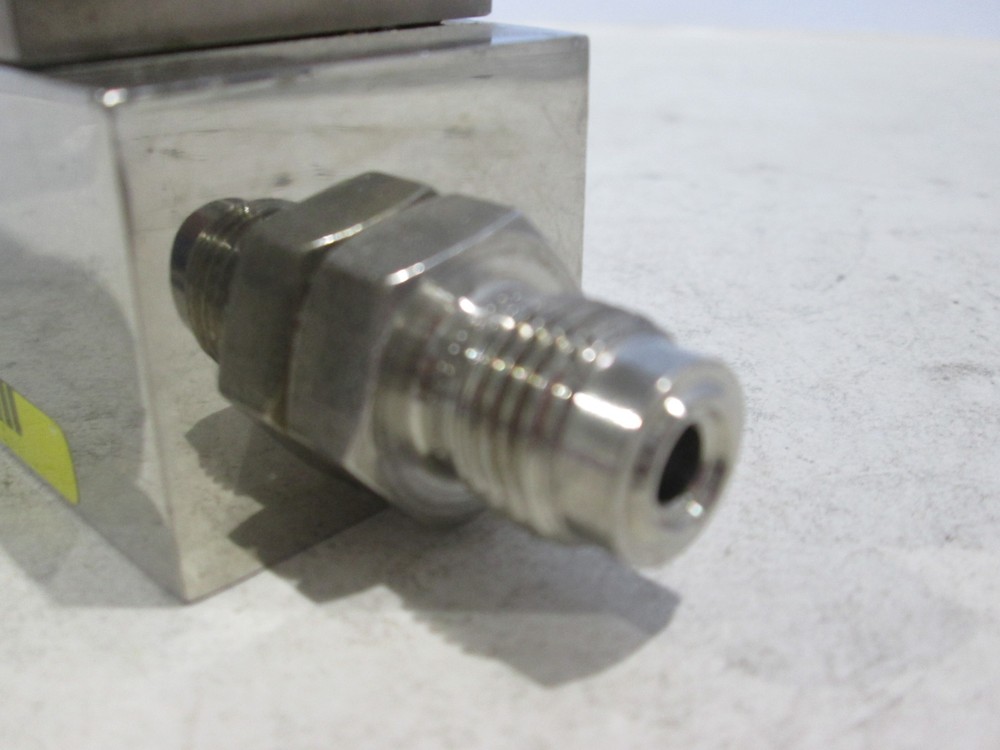 Unit, UFC-2000, Mass Flow Controller, 20 SLM, H2, Used