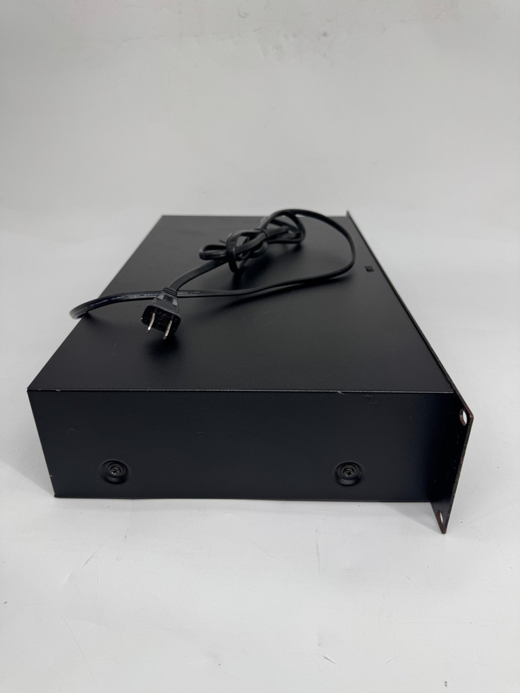 NUMARK CDN-20S PROFESSIONAL DUAL CD PLAYER.