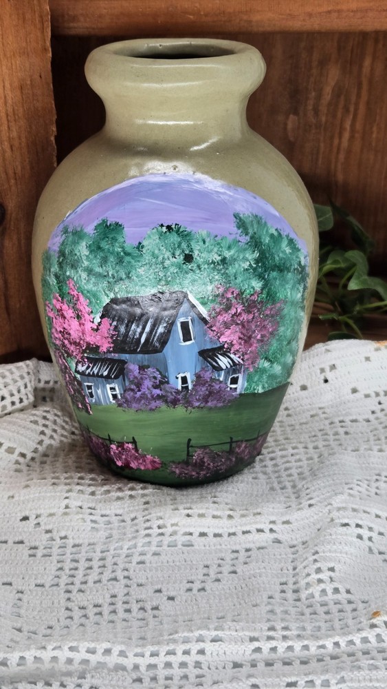stoneware vase w/ summer barn (26028) hand painted