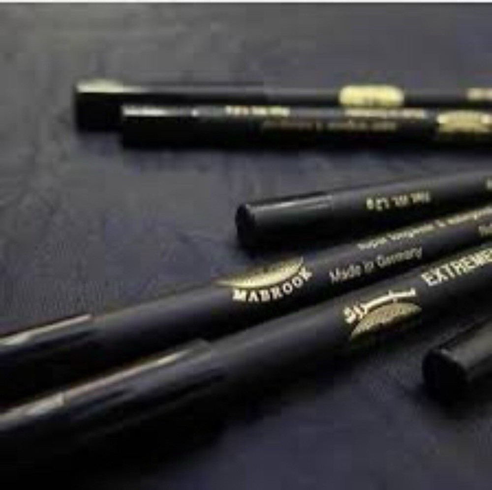 Mabrook Soft Kohl Eye Pencil.
