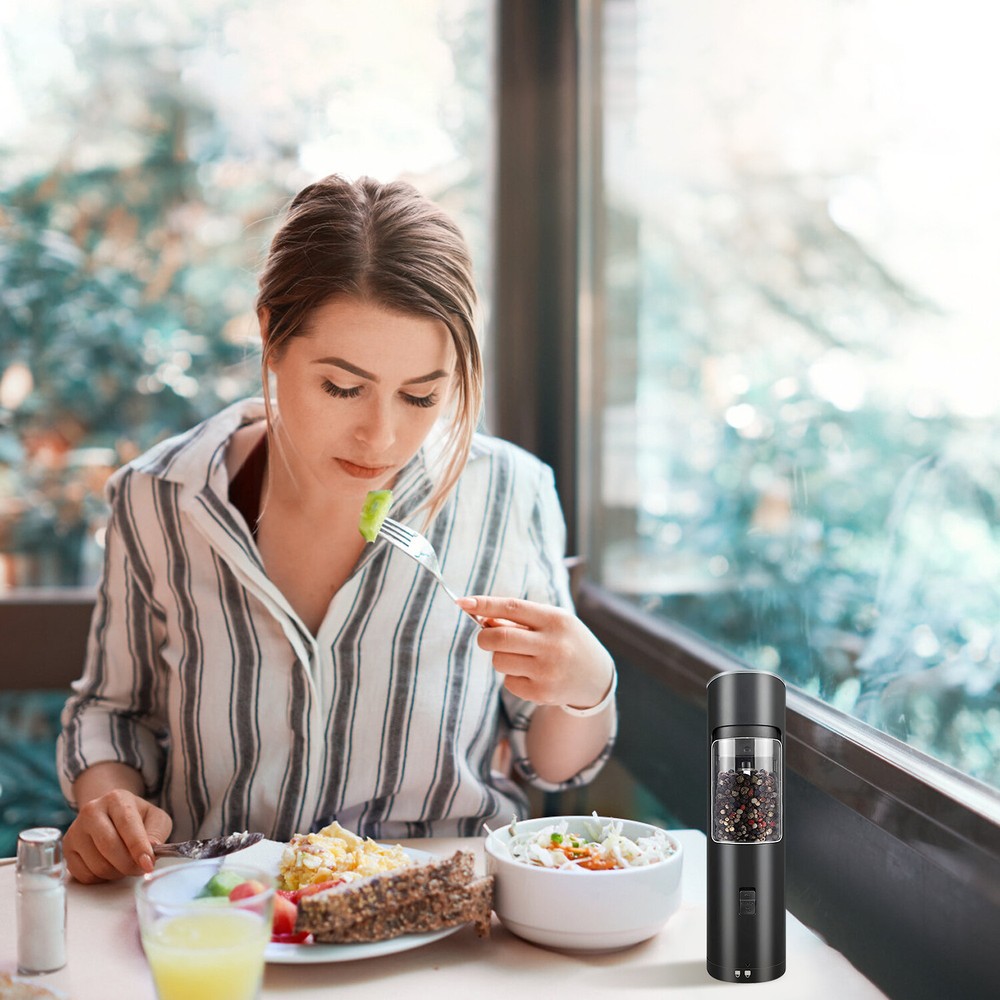 Electric Black Salt & Pepper Grinder LED Light Adjustable USB High-capacity