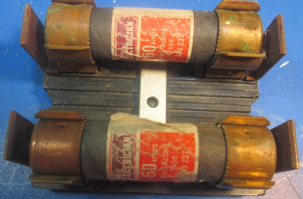 Wadsworth 60 Amp 240 Volt Fuse Panel Pull Out