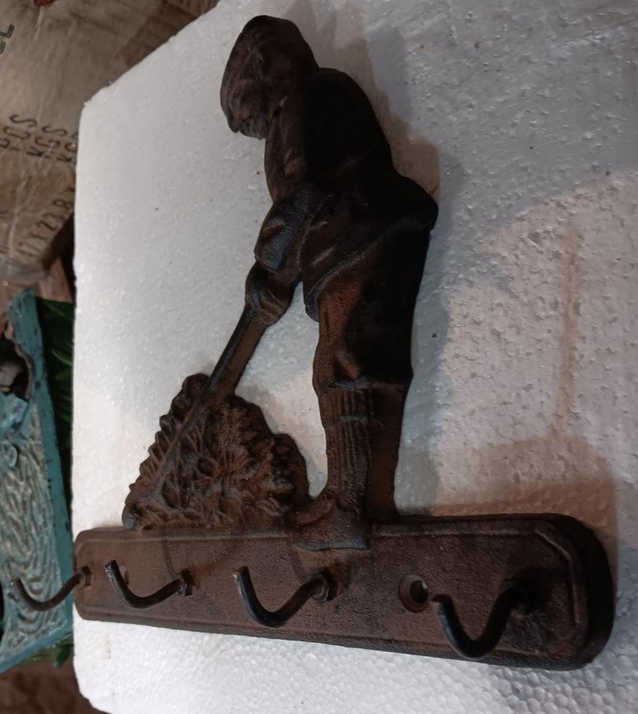 GOLF KEY RACK HOLDER WALL DECOR CAST IRON