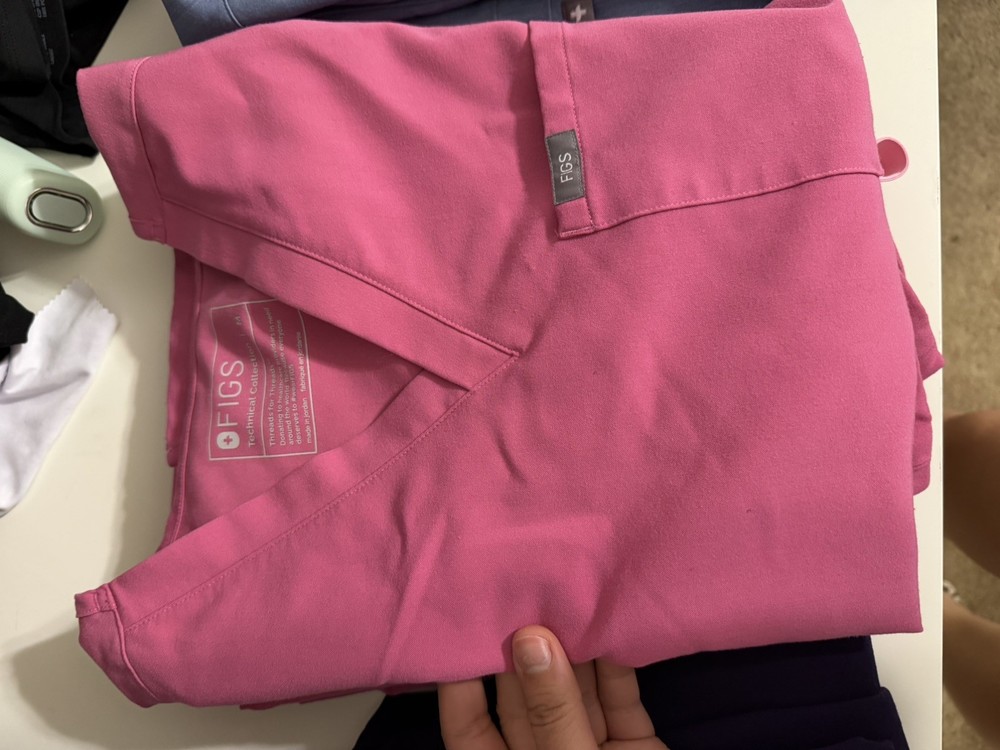 Figs Women's Technical Collection Scrub Set Medium