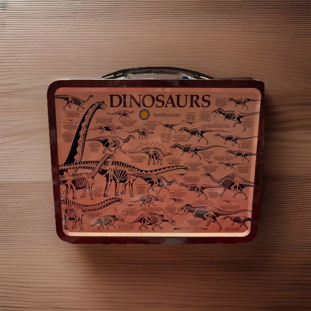 Aquarius Smithsonian Dinosaurs Large Fun Box (tin carry all)