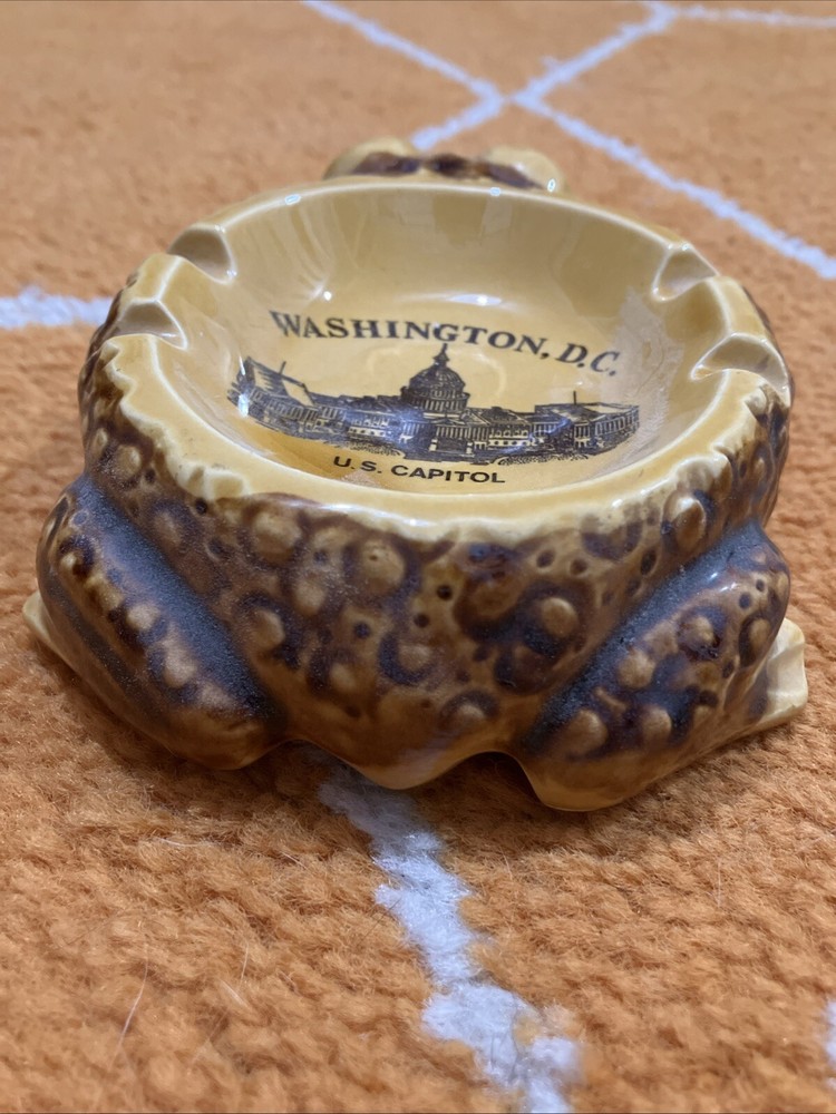Vintage Brown Toad Ashtray Washington, D.C. Souvenir