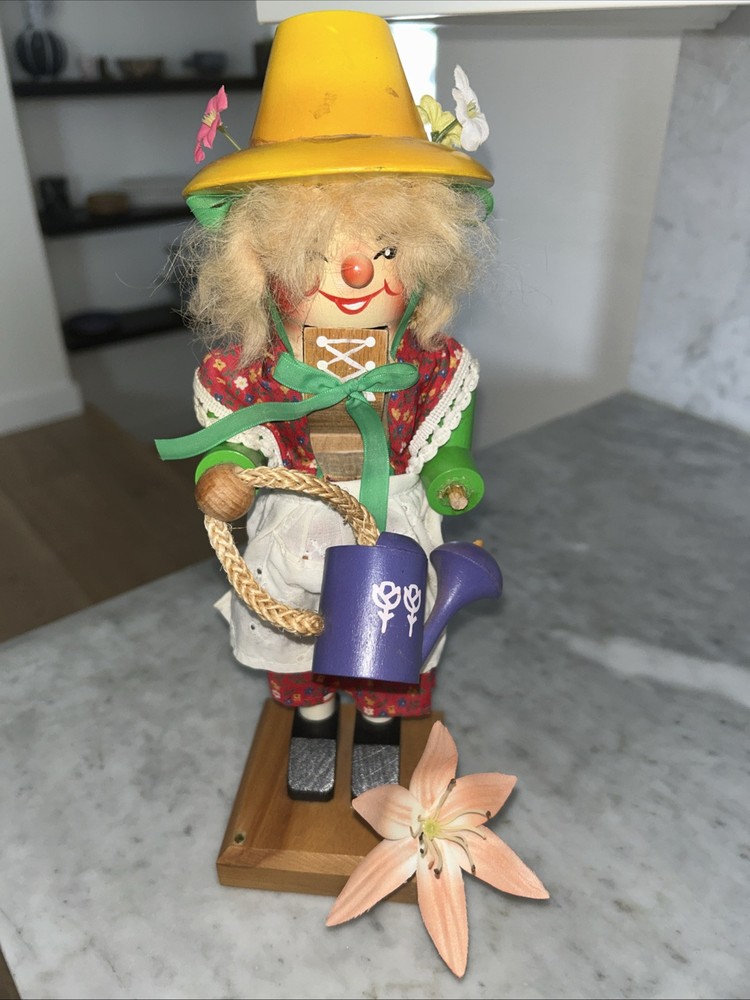 Nutcracker Lady Gardener 12 Inch In Height