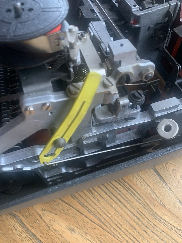 Olympia SG3N Typewriter