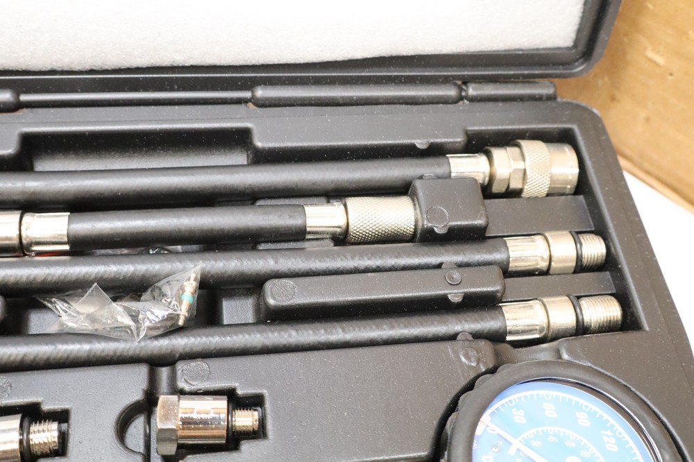 OTC 5605 Deluxe Compression Tester Kit