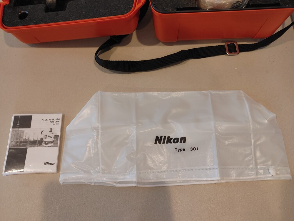 Nikon AX-2S Automatic Level 20X Magnification with Case as Pictured