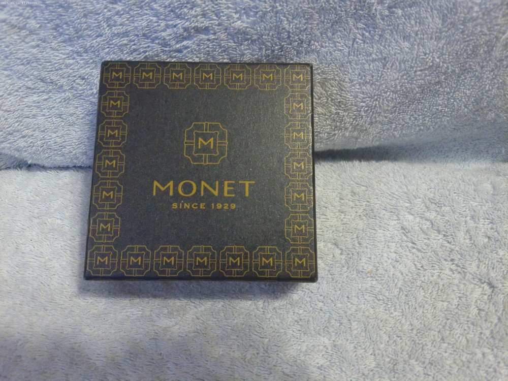 Monet Rose Compact Double Mirror New In Box