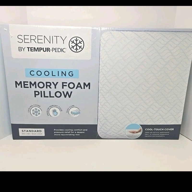 Serenity Cooling Memory Foam Pillow