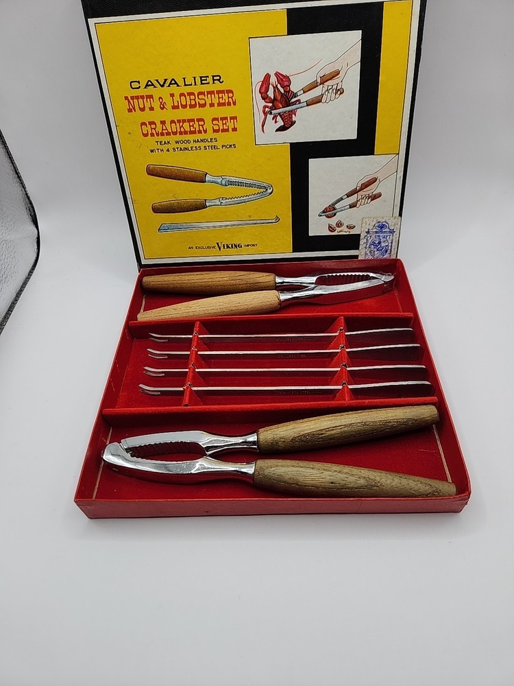 Cavalier Nut And Lobster Cracker Set Mid-century
