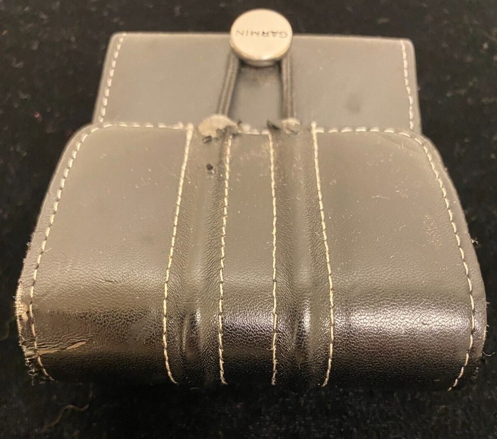 GARMIN NUVI 40 Portable GPS Navigator BUNDLE