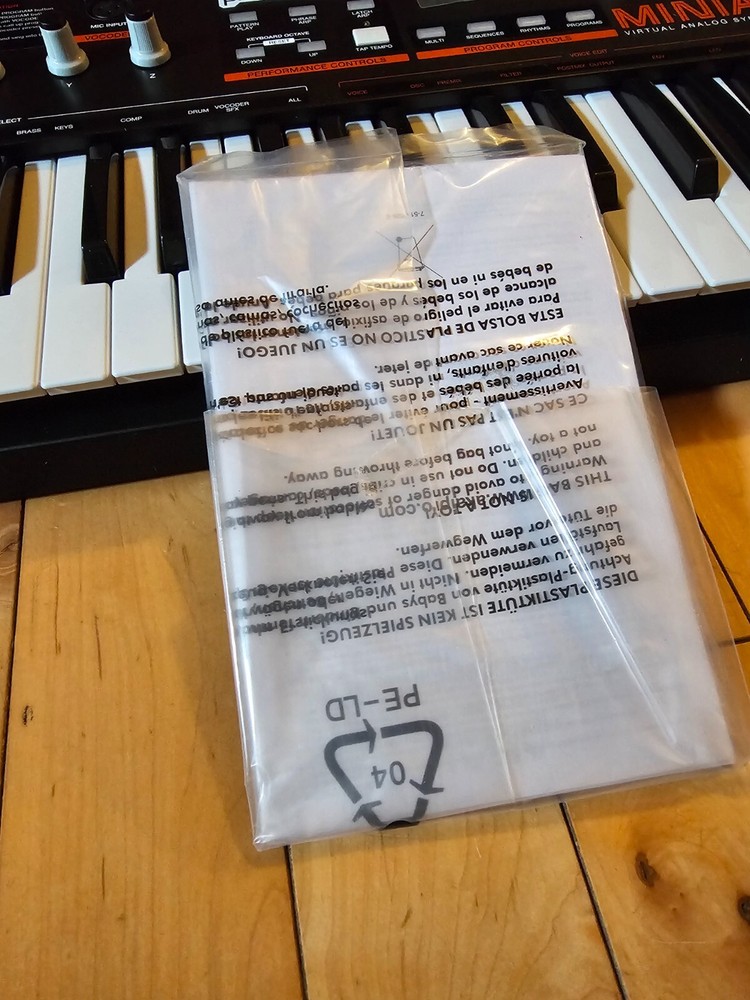 Akai Professional Miniak Virtual Analog Synthesizer Microphone Adapter Manual