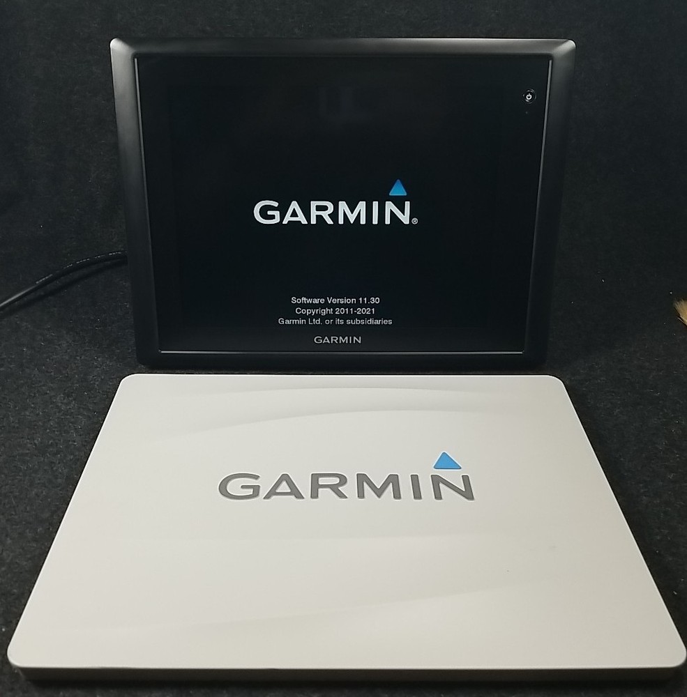 Garmin GPSMAP 8212 》Touchscreen Chartplotter - ✅ Rare "NEW" Unit ☆ 90Day Wnty