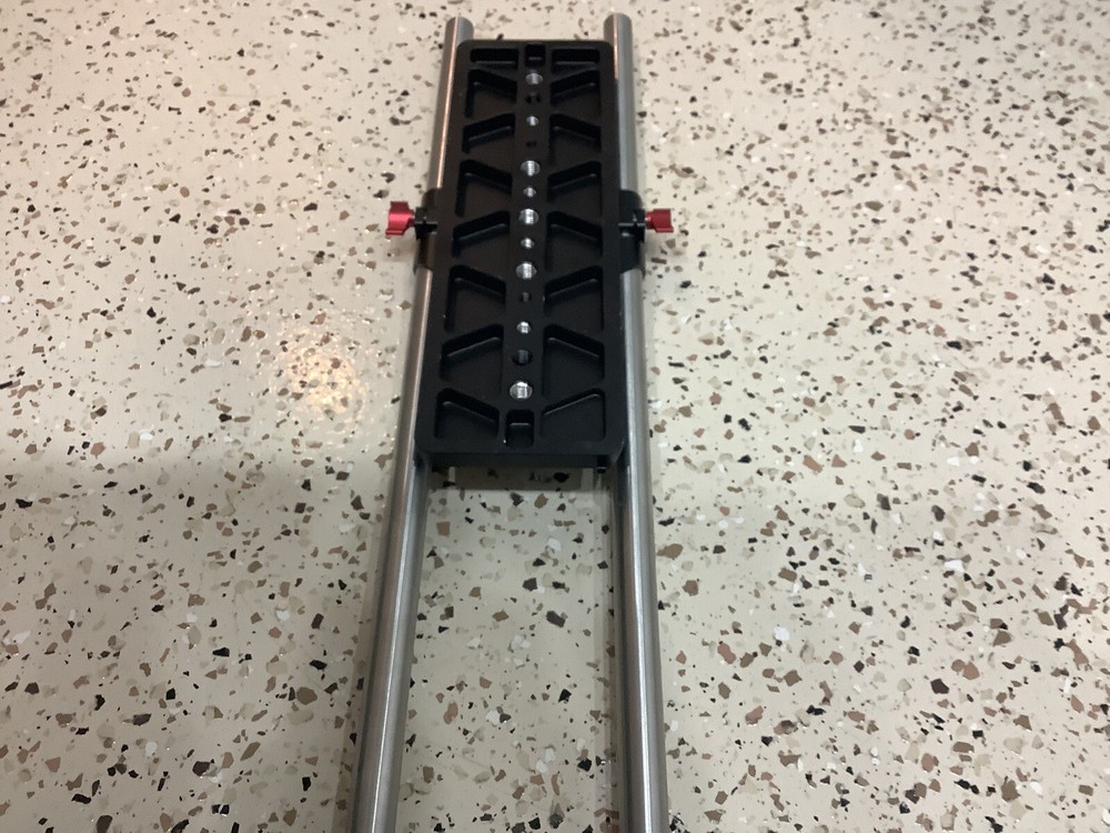 Dovetail, Quickplate (Bridgeplate), and (2) 20” Rods Set
