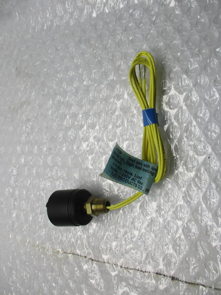 FLUID PRODUCTS 1AMP -240 VAC SWITCH NSNP