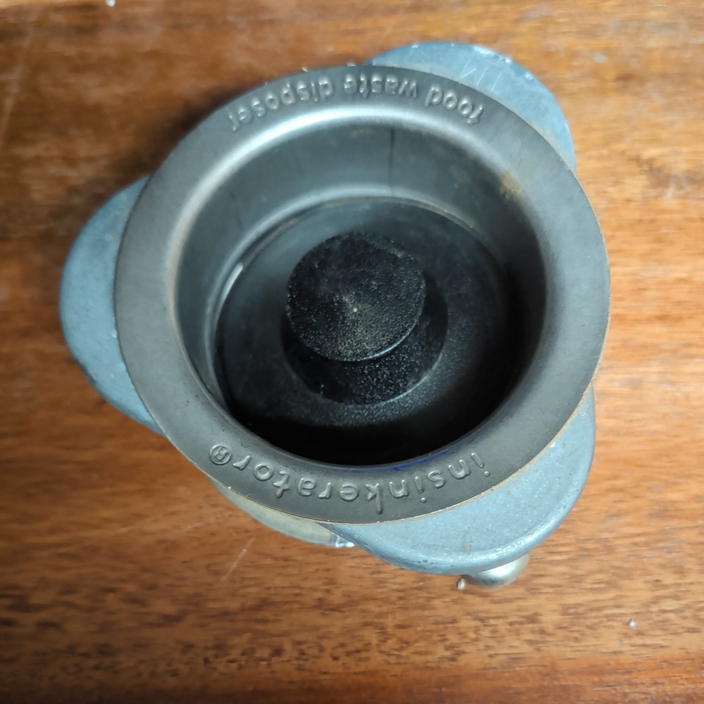 1/2 HP Bager 5 Insinkerator Food disposal