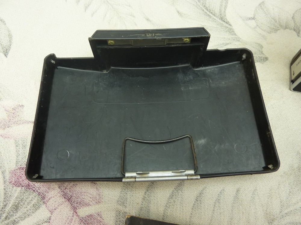 Vintage Polaroid 450 Automatic Land Camera with Manual