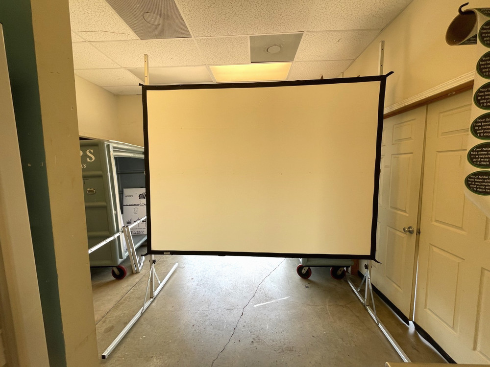 DA-LITE 6'x8' Projector Screen With Truss Deluxe Frame With Roller Case