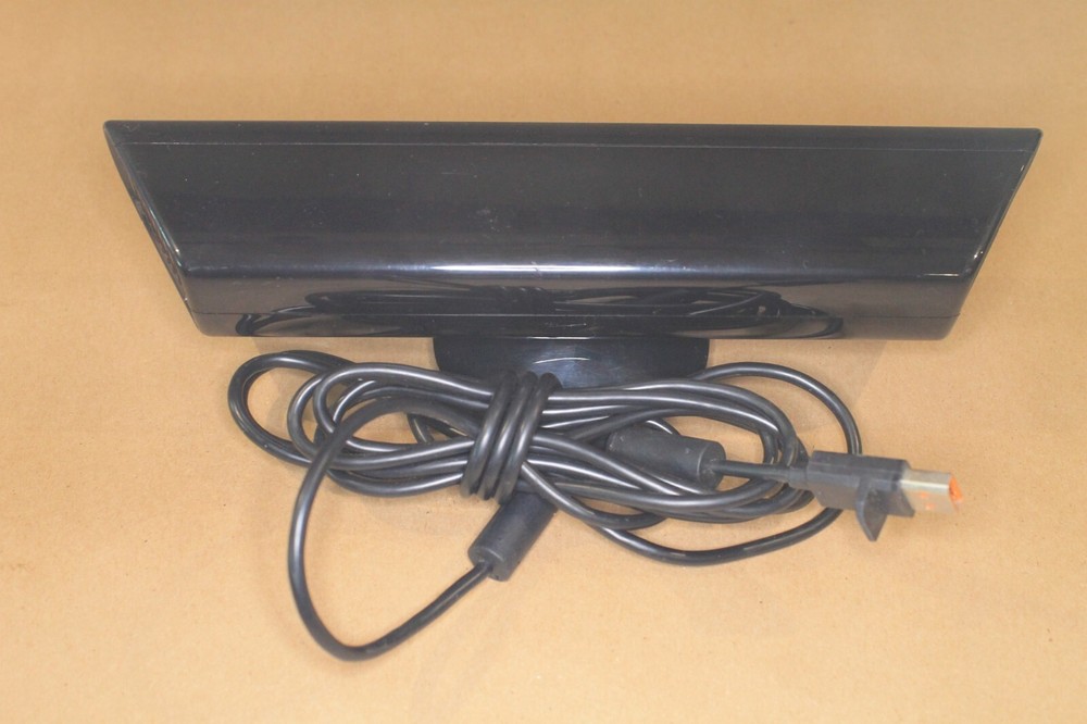 Genuine Microsoft Xbox 360 Kinect Connect Black Sensor Bar Model #1414 Tested
