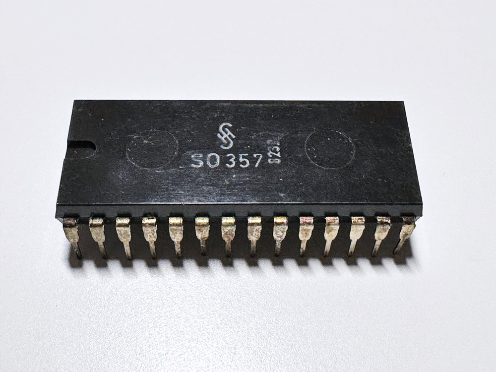 1X S0357 SIEMENS LCD Display Driver DIP-28