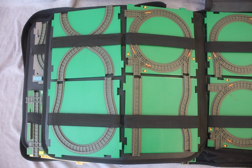 XTS Expandable Train System with Carry Case