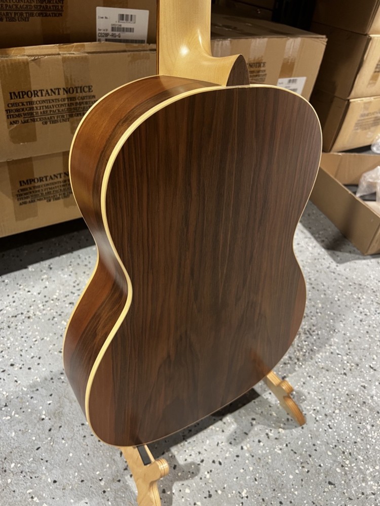 Manuel Rodriguez ECOLOGÍA E-65 4/4 Clasical Guitar - Solid Spruce Top
