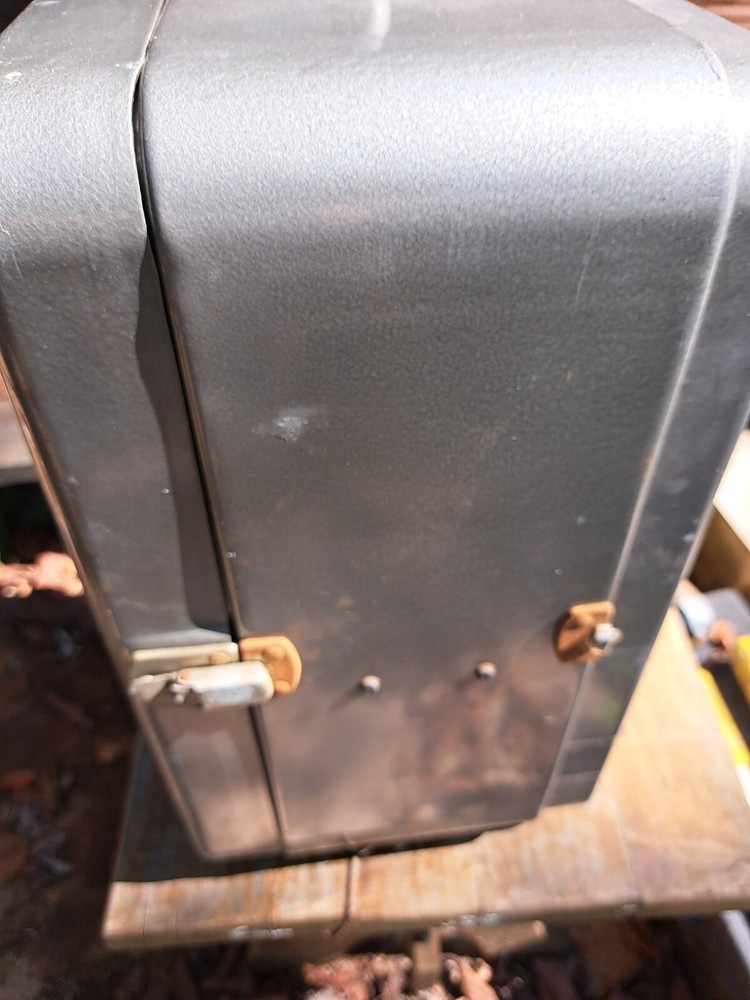 Vintage Victor Speaker & Projector Set