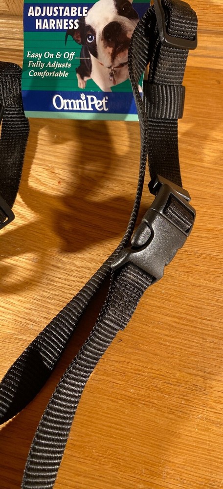New! OMNIPET Adjustable Pet Harness Black Size Medium Easy On Easy Off