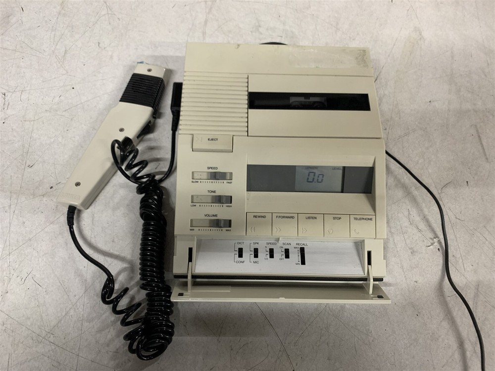 LANIER P-142 TRANSCRIBER CASSETTE PLAYER