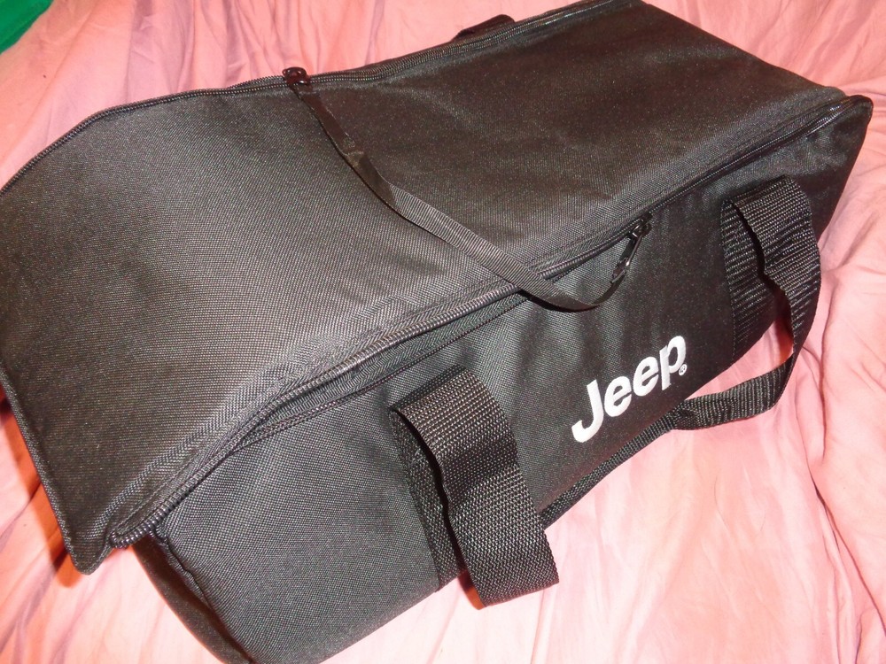 ORIGINAL "JEEP" CASE CARRYING DUFFEL CONSOLE BAG OEM NOS