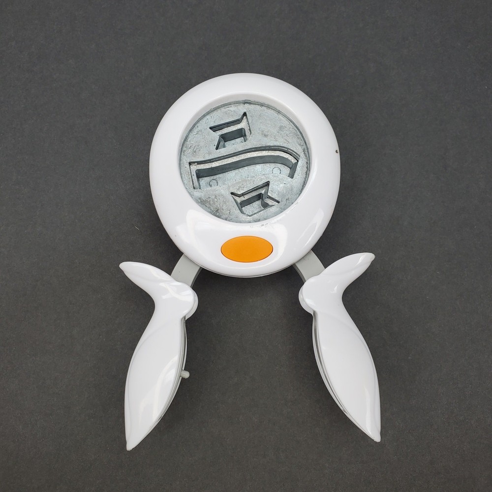 Fiskars Easy Squeeze Crafting Paper Punch