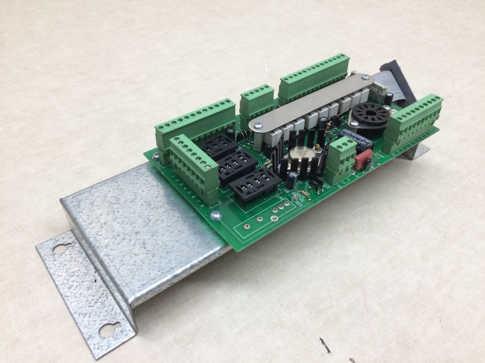 Amano McGann MT1703 Relay Loop Board Reader Control Unit Gate