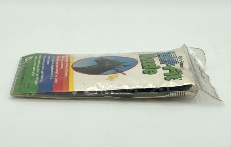 Four Paws Dog Muzzle Size 3 Quick Fit Medium