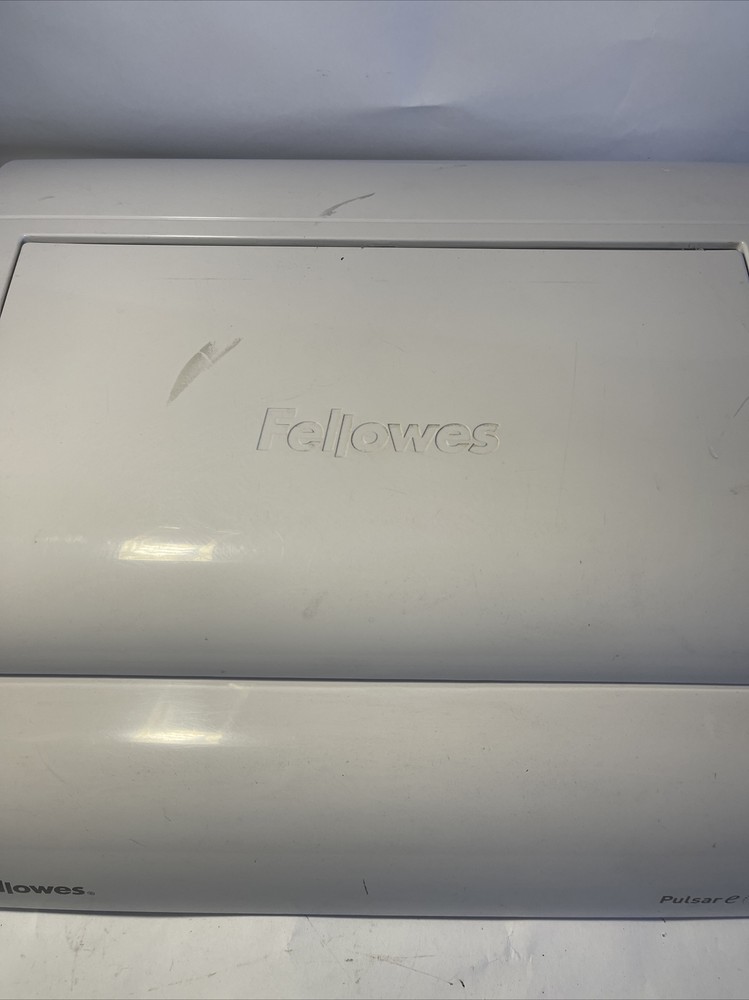 Fellowes PULSAR-E 300 Electric Binding Machine CRC52167