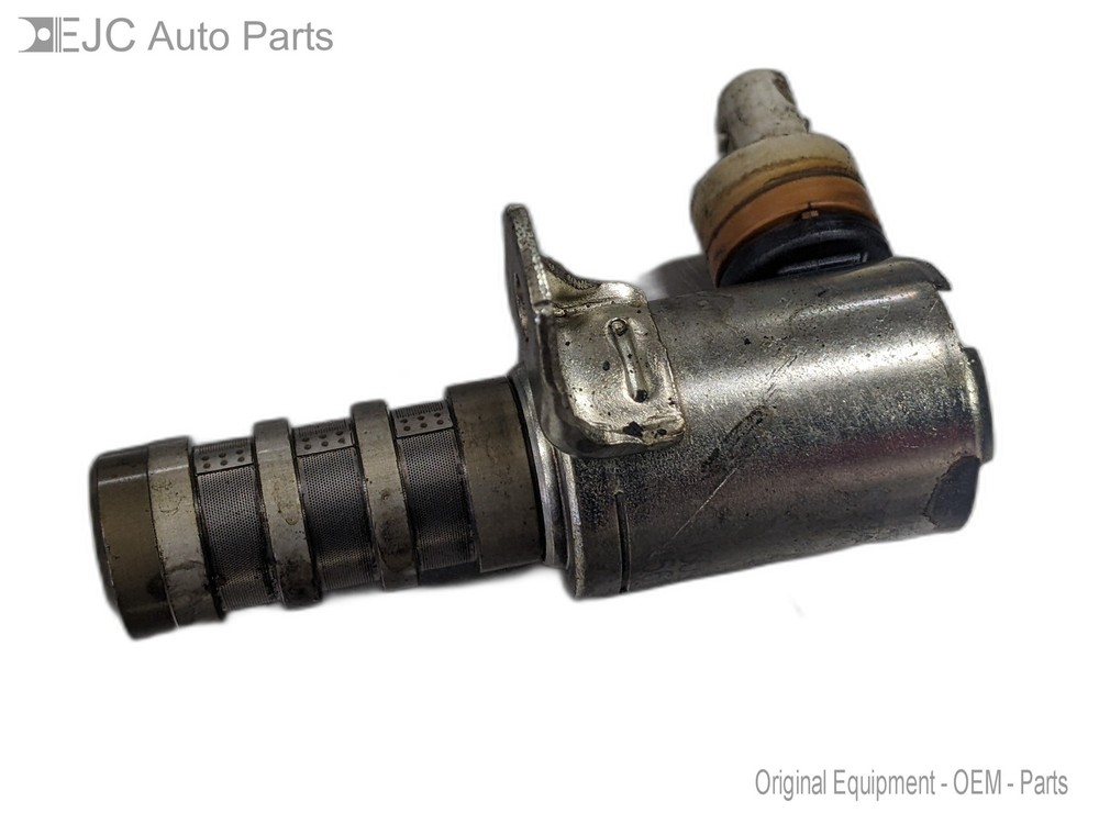 Intake Variable Valve Timing Solenoid For 15-18 Ford Edge  3.5