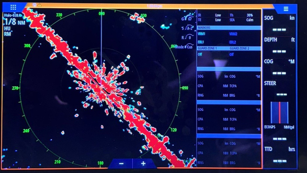SIMRAD HALO 4 Pulse Compression Radar 4′ Open Array Complete RI-12