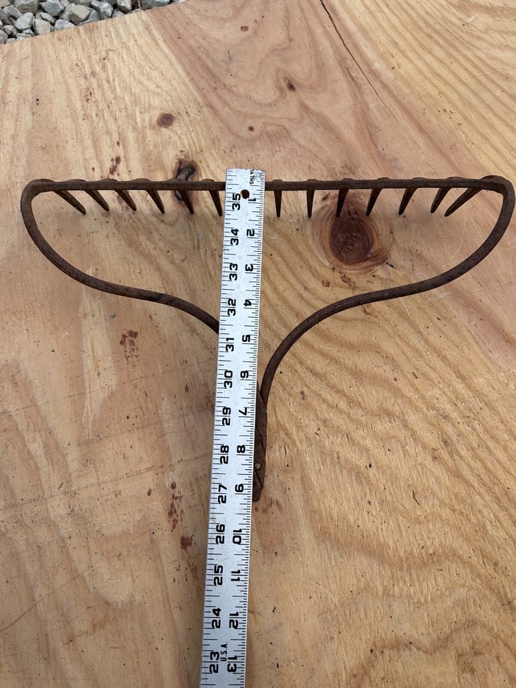 Rake Head Rusty Rustic no handle Original Vintage Primitive Metal