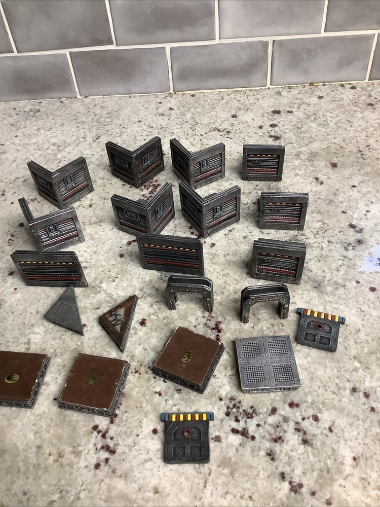 Dwarven Forge Sci-Fi Set Starter Set VG