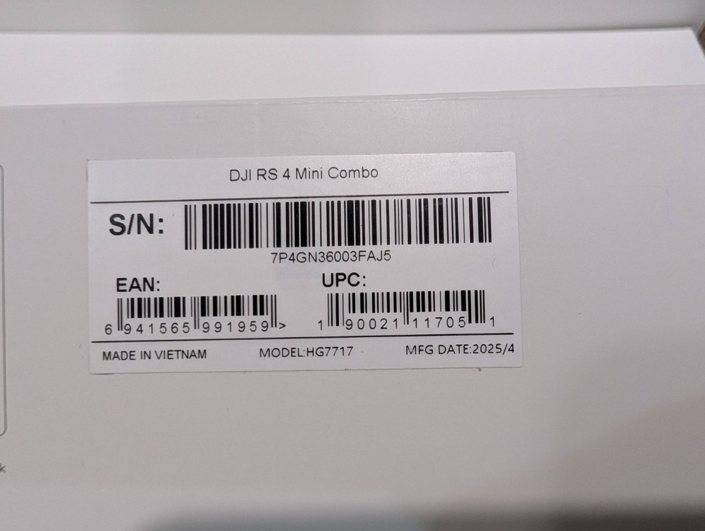 DJI RS 4 RS4 Mini Combo Gimbal Stabilizer Auto Axis Locks DJRS4MC