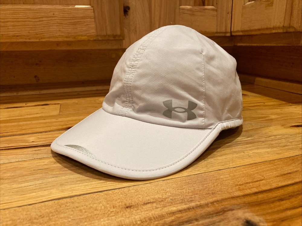 Under Armour Launch Run Lightweight Light Gray Adjustable Hat Cap Running OSFA