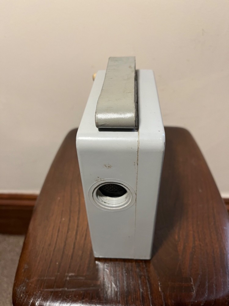 Vintage AEI Velometer