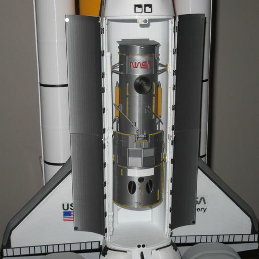 3d printed SPACE SHUTTLE STS31 HUBBLE DISCOVERY 1:48