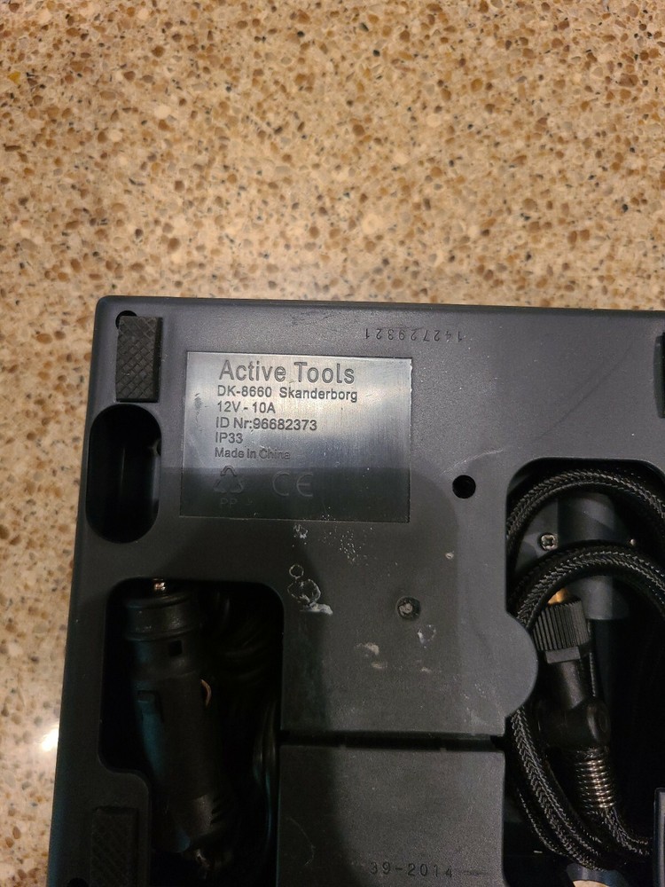 Oem GM Battery Powered Tire Pump Compressor DK-8660