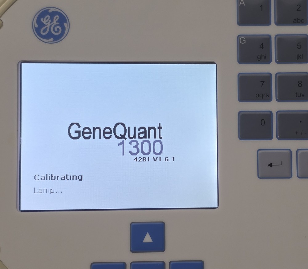 GE GeneQuant 1300 UV/Visible Spectrophotometer