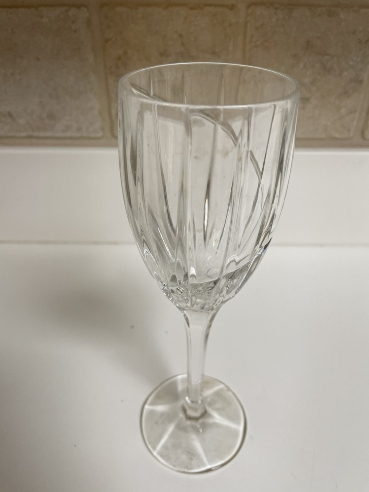 Mikasa Uptown Wine Glass